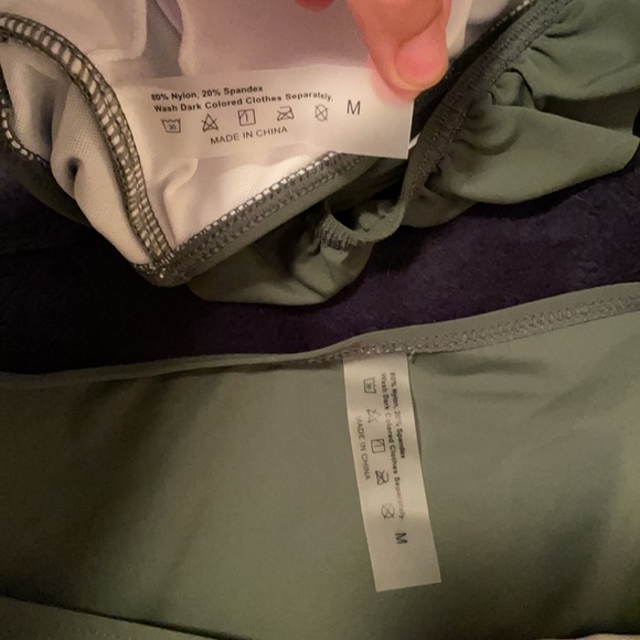 SHEIN ruffle trim bikini swimsuit - Picture 2 of 2